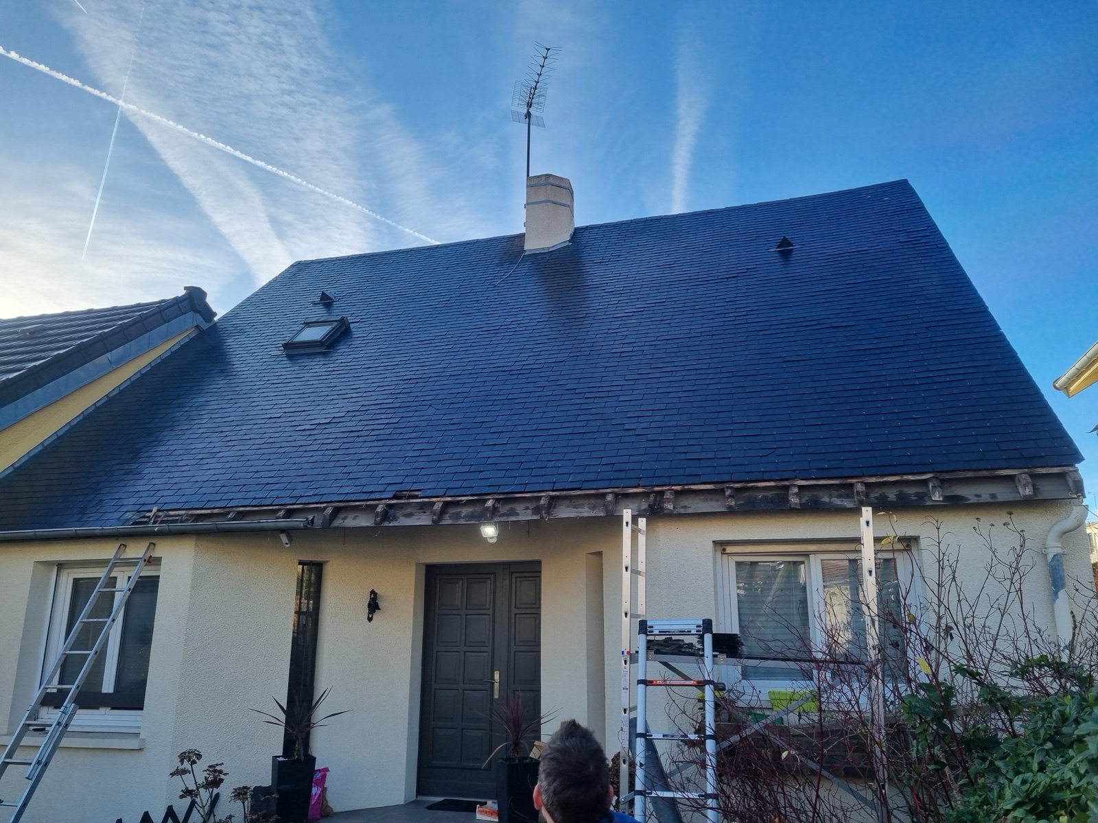 Avant - Nettoyage cheneaux et gouttieres