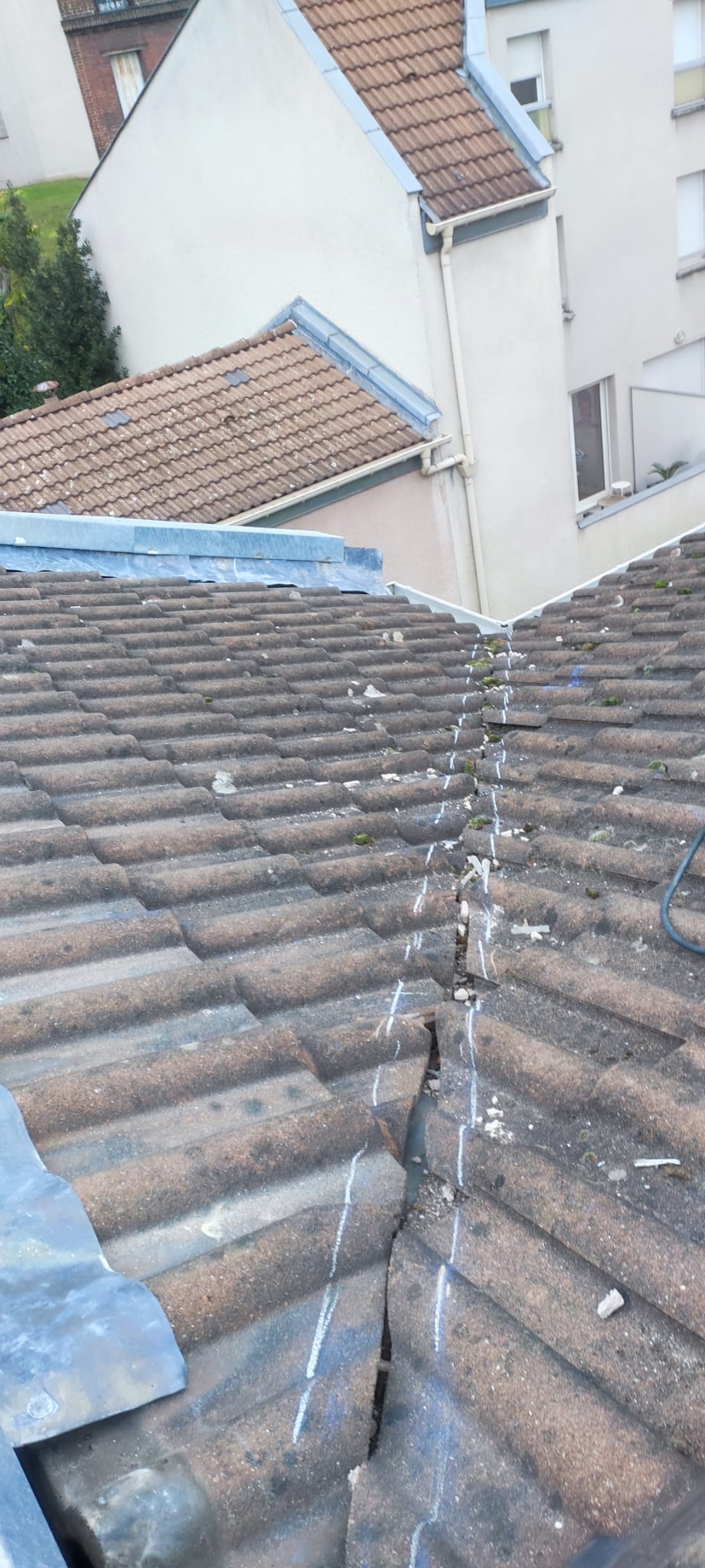 Avant - Reparation etancheite toiture